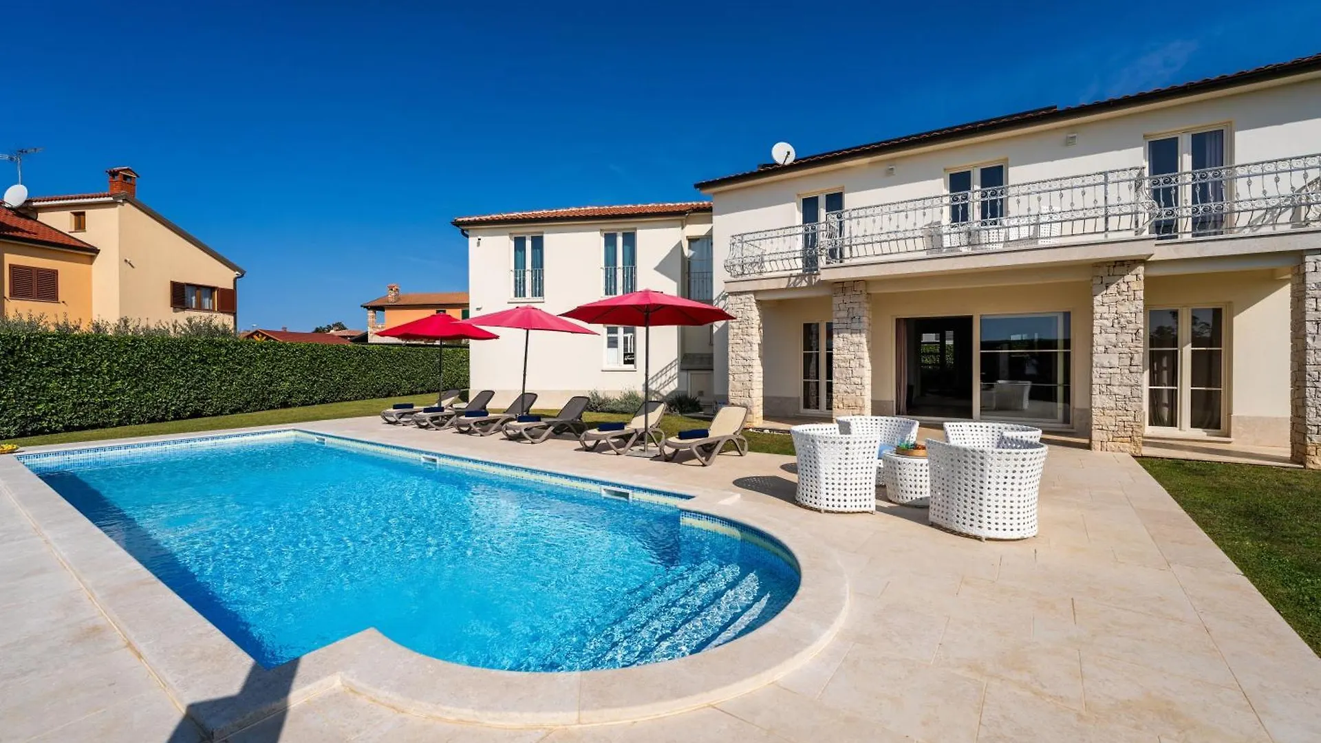 Holiday home Haustierfreundliche Villa Bincila Mit Pool Kastelir