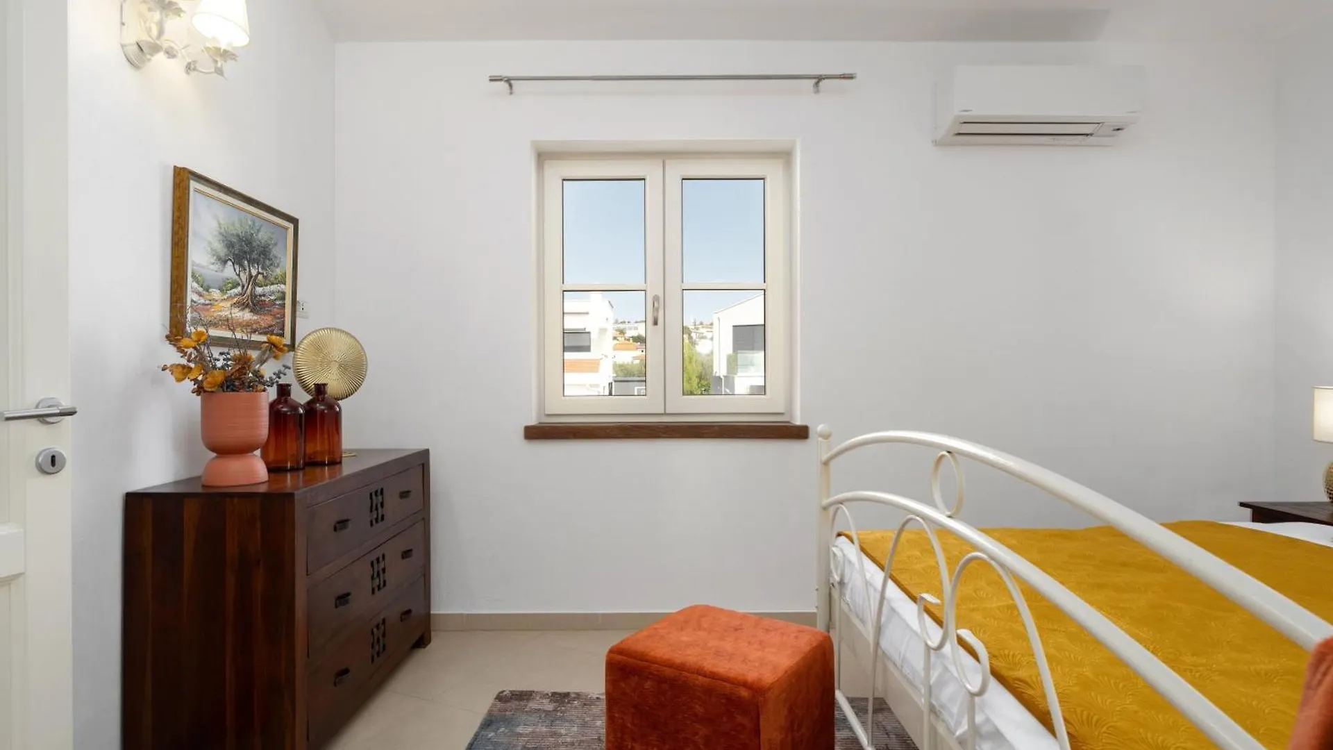 Holiday home Haustierfreundliche Villa Bincila Mit Pool Kastelir