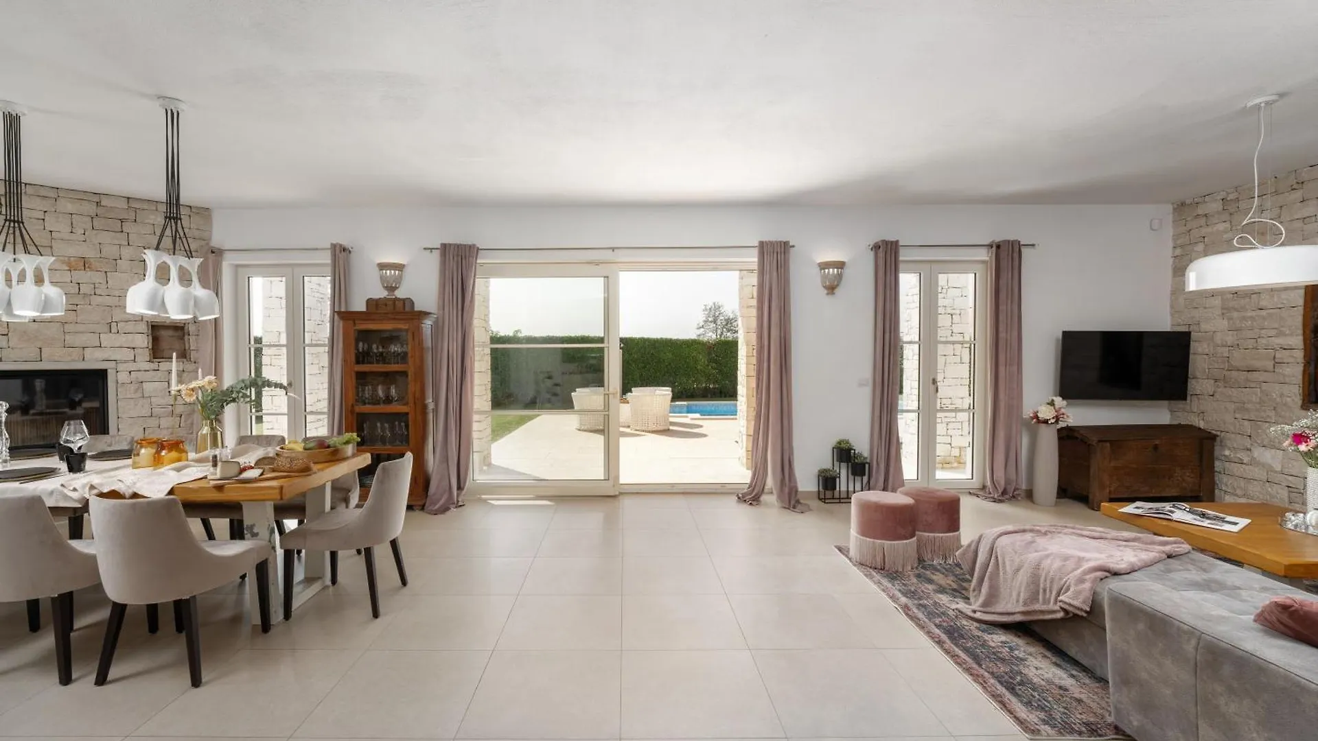 Haustierfreundliche Villa Bincila Mit Pool Kastelir