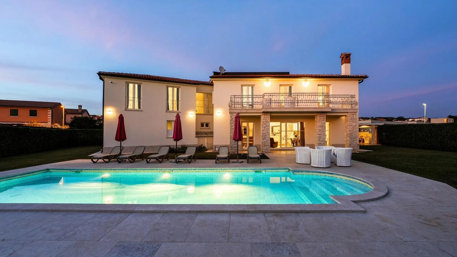 Haustierfreundliche Villa Bincila Mit Pool Kastelir Holiday home